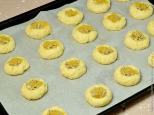 Печенье из творога с семечками и коричневым сахаром