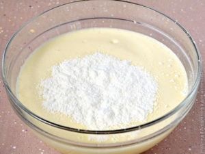 Мини ромовые бабы в банках
