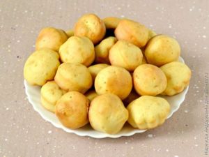 Мини ромовые бабы в банках
