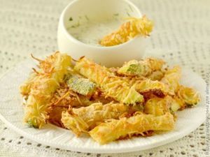 Кабачковые палочки с сыром