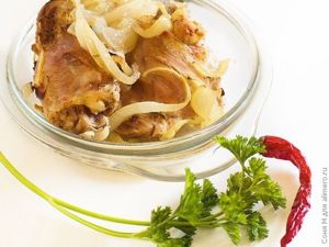 Нежные куриные бедрышки