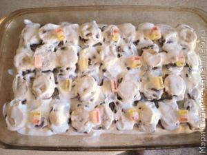 Торт без выпечки с бананами и мармеладом