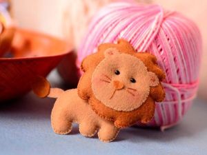 Игрушки из фетра, идеи.