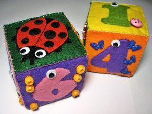 Игрушки из фетра, идеи.