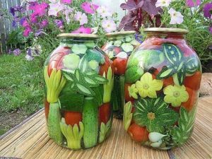 Не забывайте на каждой банке ставить дату приготовления и учитывайте, что оптимальный срок хранения заготовок — от 3 месяцев до года. Не забывайте на каждой банке ставить дату приготовления и учитывайте, что оптимальный срок хранения заготовок — от 3 месяцев до года.