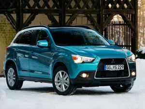 Mitsubishi ASX. Это как раз тот случай, когда производителю удалось найти золотую середину. Казалось бы, ASX не представляет собой ничего сверхъестественного, но для большинства вещей подходит очень даже хорошо. Mitsubishi ASX. Это как раз тот случай, когда производителю удалось найти золотую середину. Казалось бы, ASX не представляет собой ничего сверхъестественного, но для большинства вещей подходит очень даже хорошо.