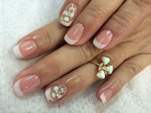 Варианты французского маникюра