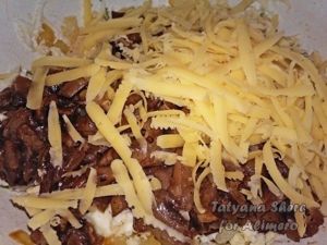 слойки с грибами и сыром