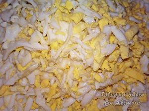 Салат с кукурузой и сыром