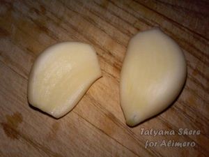 Салат с крабовыми палочками и сыром