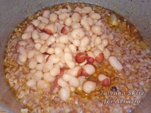 Вкусная гречка с фасолью