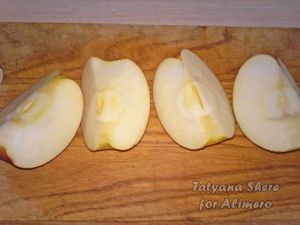 Запеченные яблоки с орехами