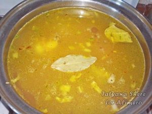Суп с фасолью и грибами