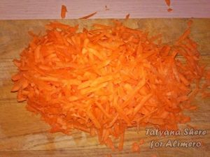 Тушеная скумбрия