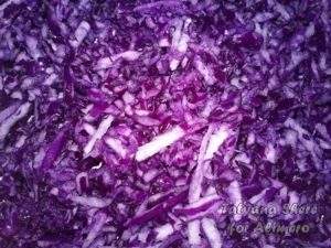 Салат из синей капусты