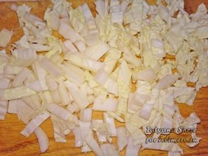 Салат с пекинской капустой