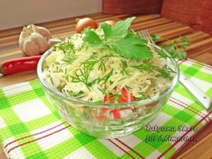 Салат с крабовыми палочками