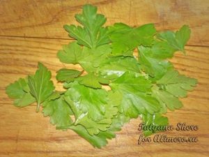 Салат из пекинской капусты