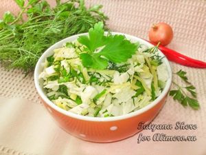 Салат из пекинской капусты
