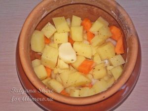 Картофель в горшочках