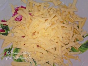 Салат с сыром
