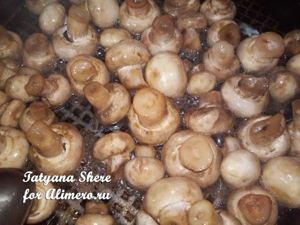 Теплый салат с кукурузой
