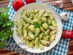 Молодая картошка со специями