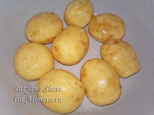 Молодая картошка со специями