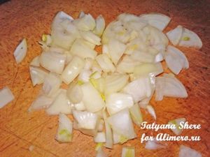 Тушеная молодая капуста