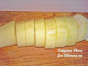 Грибной жульен в кабачке