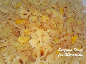 Фарфалле с овощами