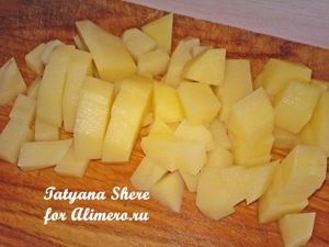 Жареный картофель с баклажанами