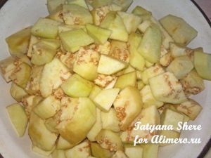 Жареные баклажаны с грибами