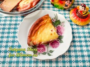 Творожная запеканка со сливами