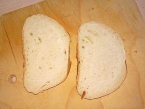 Брускетта с помидорами