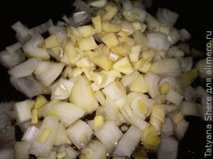 Макароны с грибами и овощами