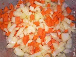 Суп с фасолью и запеченным перцем