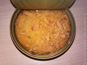 Салат с тунцом консервированным
