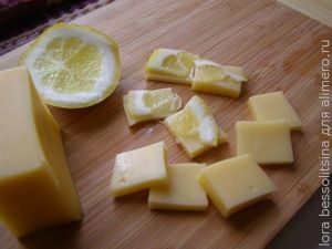 закуска с икрой и семгой, лимон и сыр закуска с икрой и семгой, лимон и сыр
