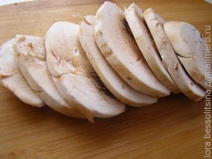 куриная грудка под шубой, грибы куриная грудка под шубой, грибы