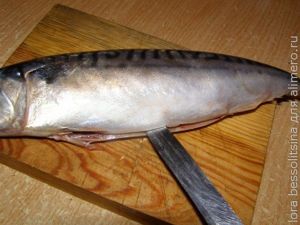 малосольная скумбрия, очищаем внутри малосольная скумбрия, очищаем внутри