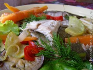камбала с овощами