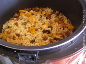 плов сладкий, готово плов сладкий, готово