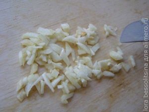суп гороховый, чеснок суп гороховый, чеснок