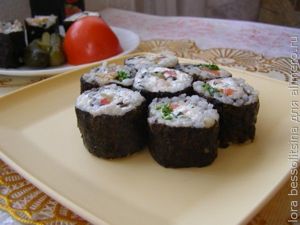 роллы с морепродуктами