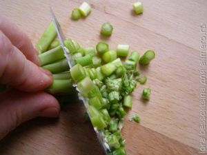 яичница с мини-кукурузой, спаржа яичница с мини-кукурузой, спаржа