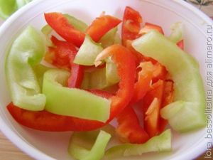 овощное рагу с белым мясом, перец овощное рагу с белым мясом, перец