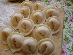 пельмени с рубленым мясом, пельмени пельмени с рубленым мясом, пельмени