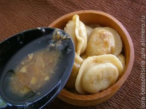 жареные пельмени, подливка жареные пельмени, подливка