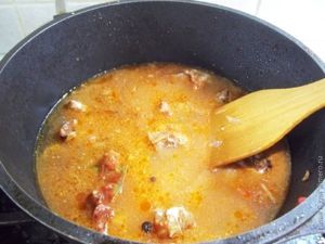 Гуляш или просто тушеное мясо в томате